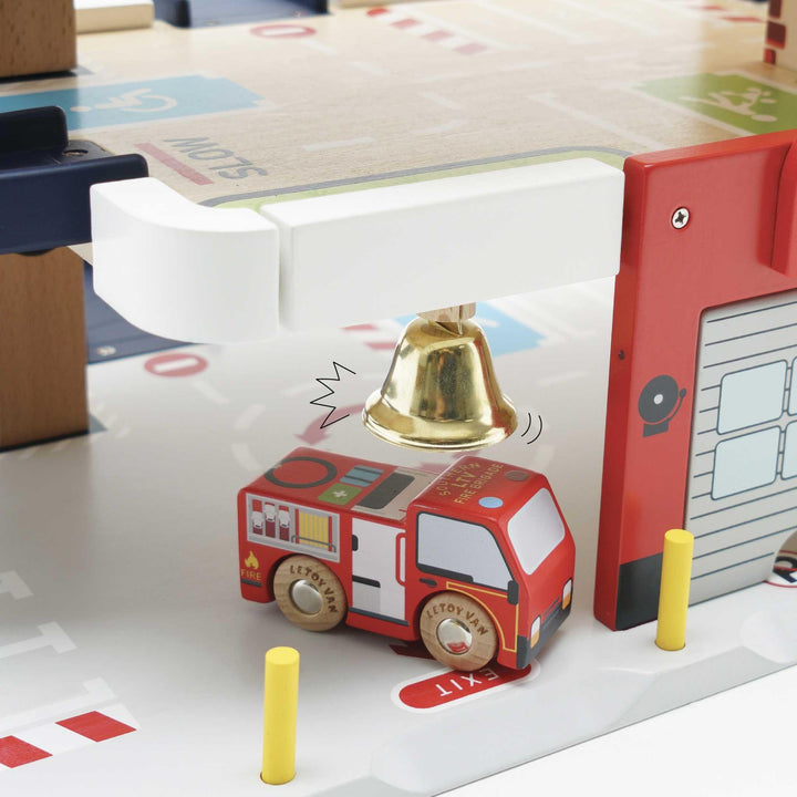 Le Toy Van Fire & Rescue Wooden Garage